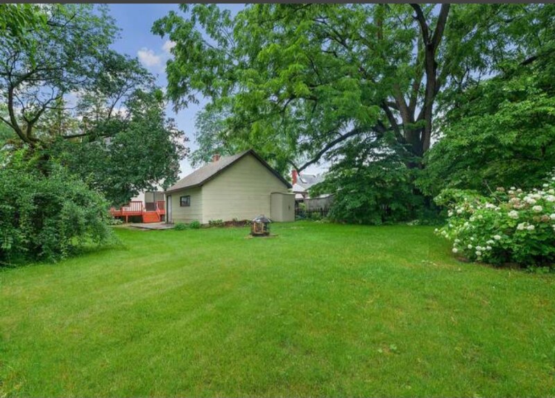 Building Photo - 323 E Jefferson Ave