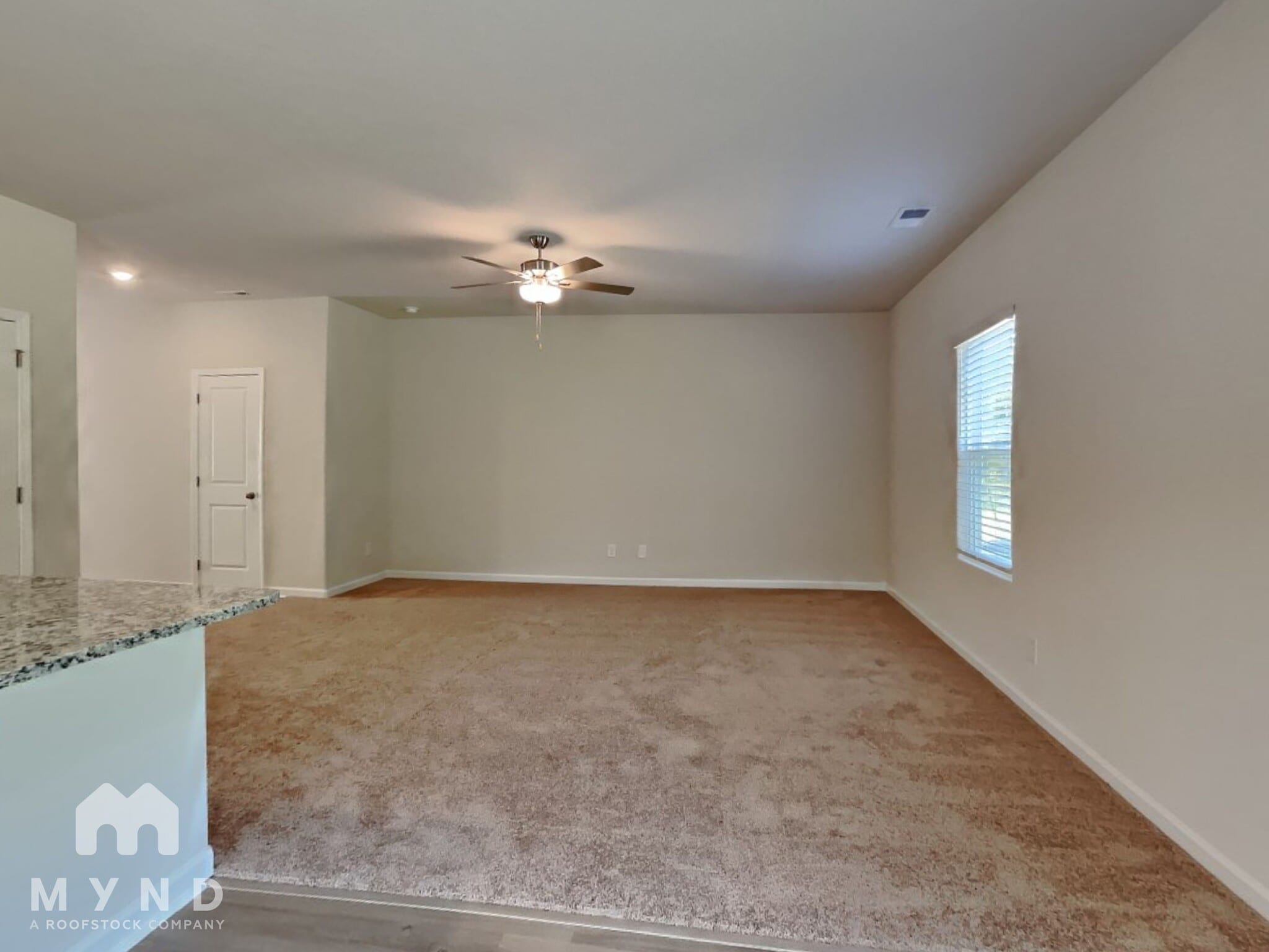 Building Photo - 141 Taverners Ln