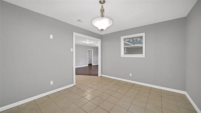 Building Photo - 2105 Olive St