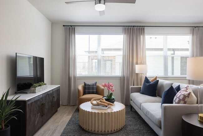 Building Photo - Move In Now — Pay $0 Until 2026!