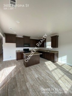 Building Photo - 3602 Eutopia St