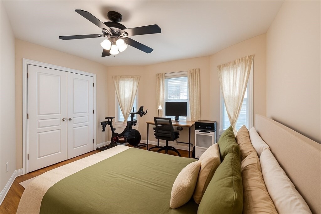 Building Photo - 21 Sanger St