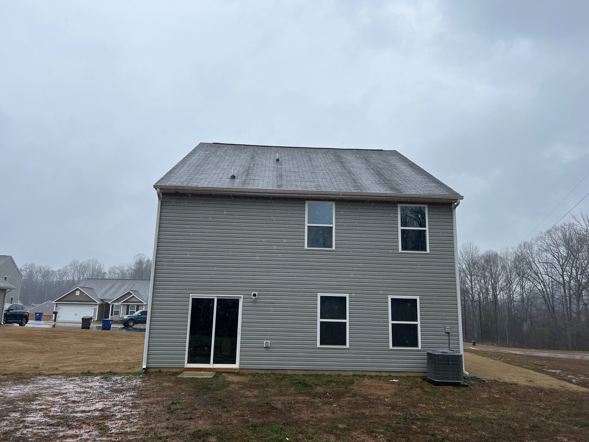 Building Photo - Room in Single Family Home on Fallen Tree Dr