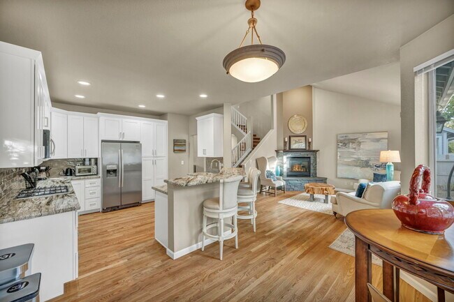 Building Photo - 4731 Ellicott Wy