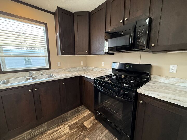 Building Photo - 71505 St Howard Ct