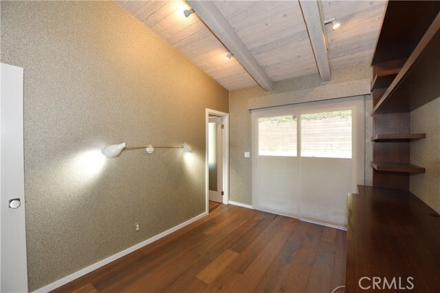 Building Photo - 1110 Katella St