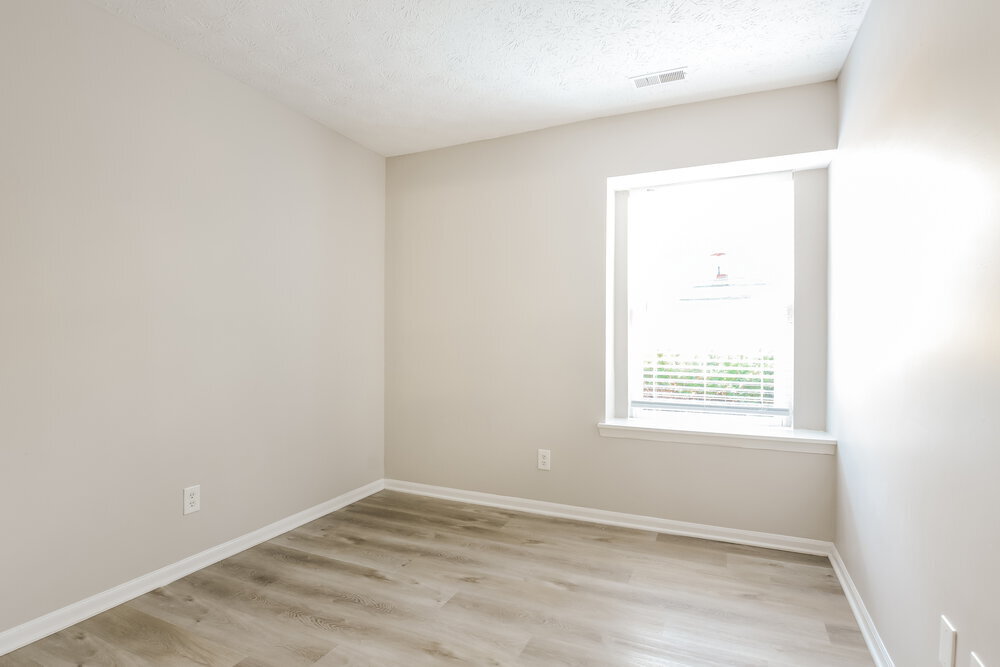 Building Photo - 140 Park Pl Blvd