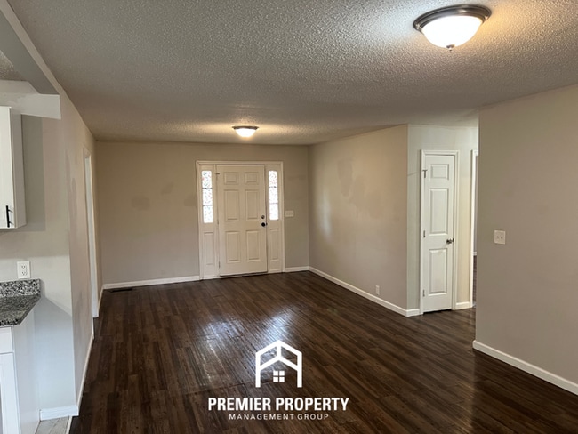 Building Photo - 239 Wilbanks Rd