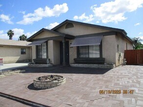 Building Photo - 28244 Encanto Rd