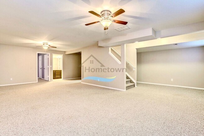 Building Photo - 5940 N Stafford Rd