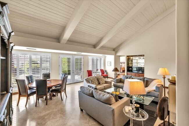 Building Photo - 34820 Mission Hills Dr