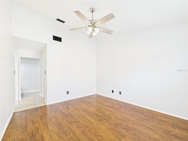 Building Photo - 125 Spanish Moss Ct