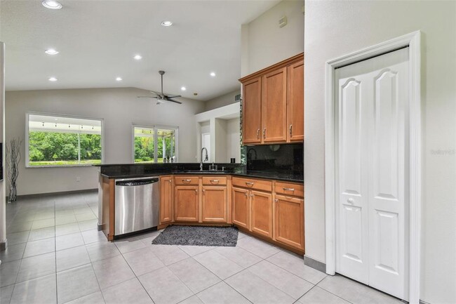 Building Photo - 8208 Pinewood Run Ct