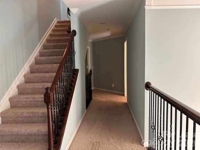 Building Photo - 8811 Tamarron Dr