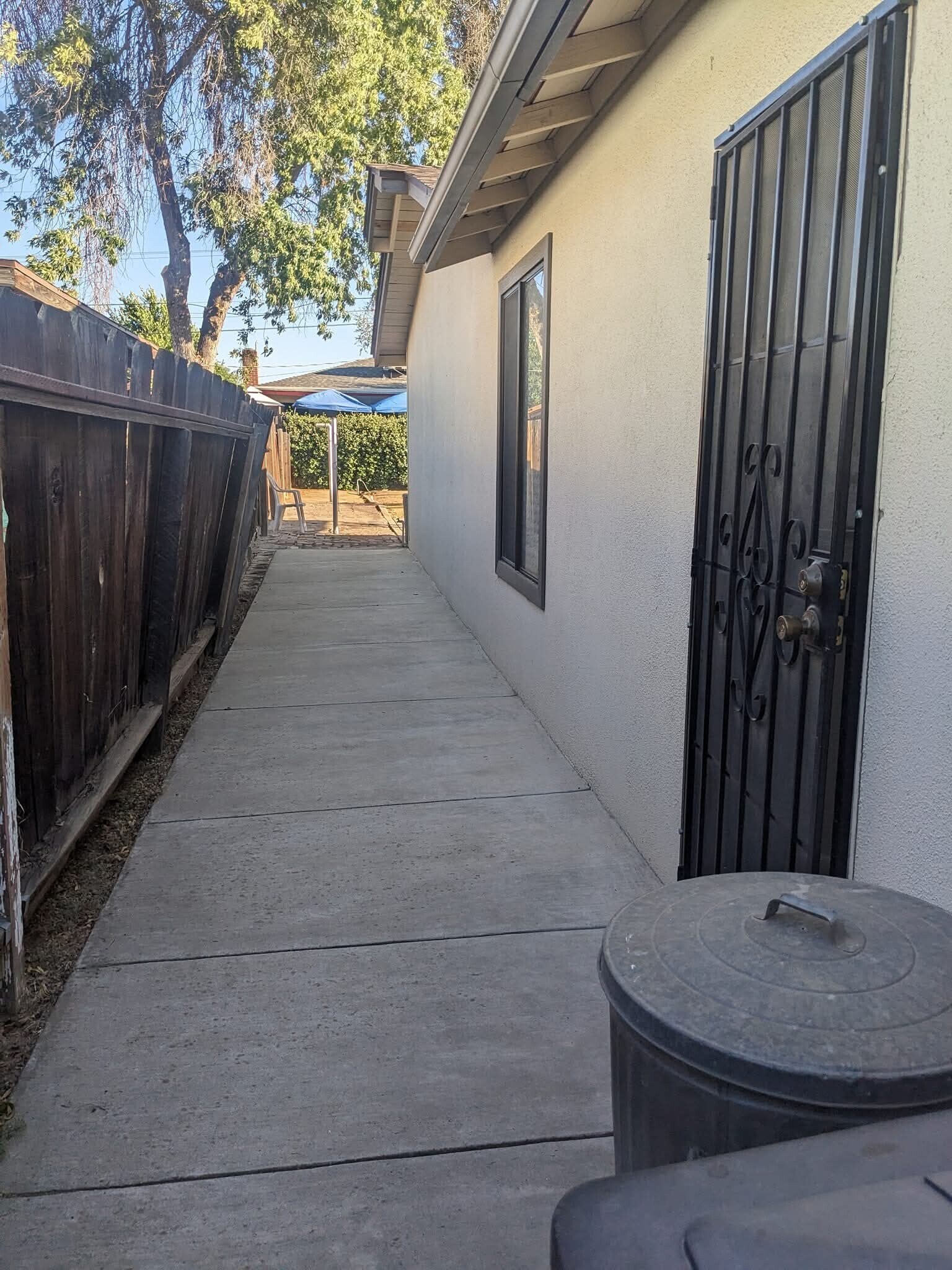 Building Photo - 3161 W Swift Ave