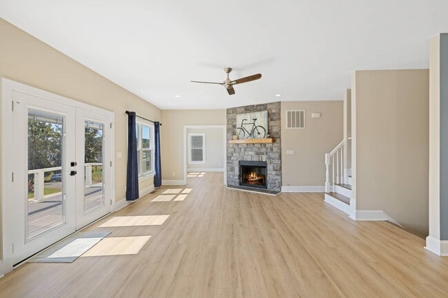 Building Photo - 43 Mcilwee Ln