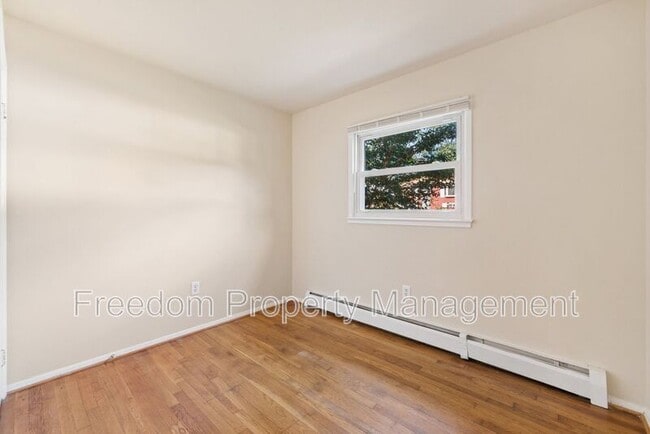 Building Photo - 14309 Fairmont Ct