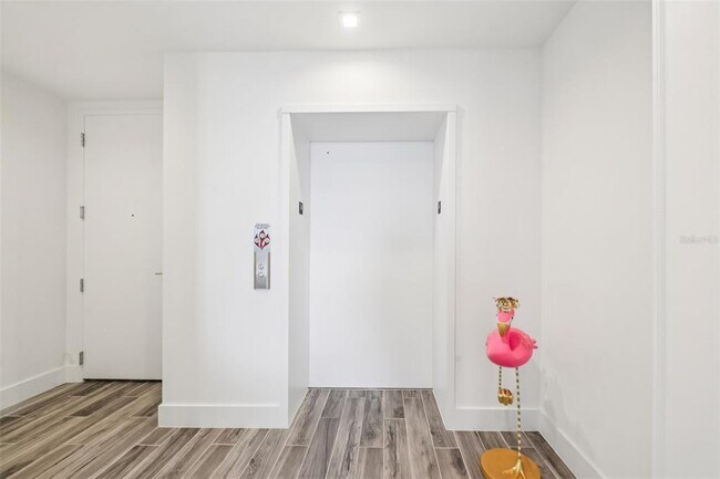 Building Photo - 5120 Marina Wy