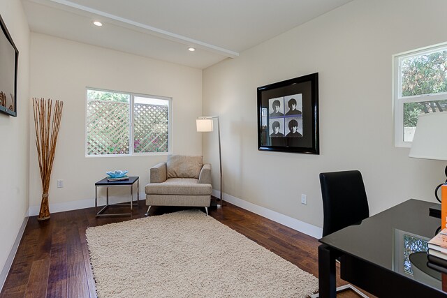 Building Photo - 831 S Curson Ave