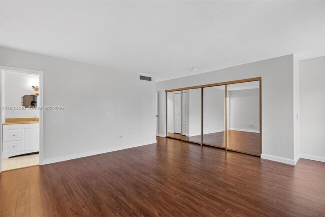 Building Photo - 8896 SW 62nd Terrace