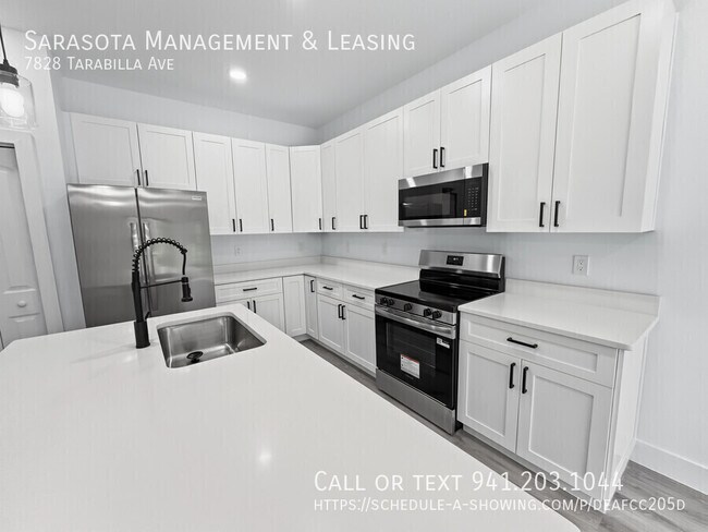 Building Photo - 7828 Tarabilla Ave