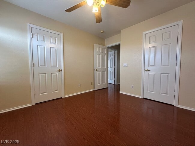 Building Photo - 821 Dancing Vines Ave