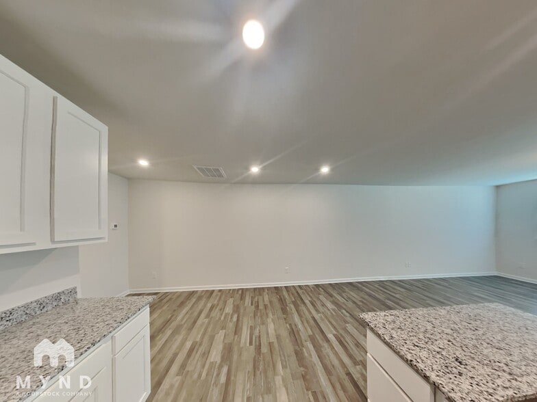 Building Photo - 234 Winston Ln