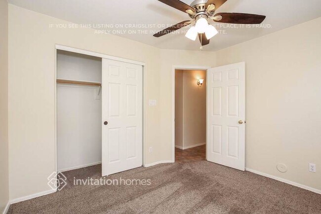 Building Photo - 13167 W Caribbean Ln