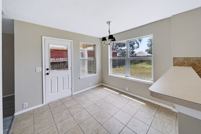 Building Photo - 19511 S Stone Ln