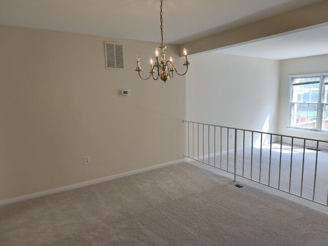 Building Photo - McLean Park Haven: Serene Living in a Tran...