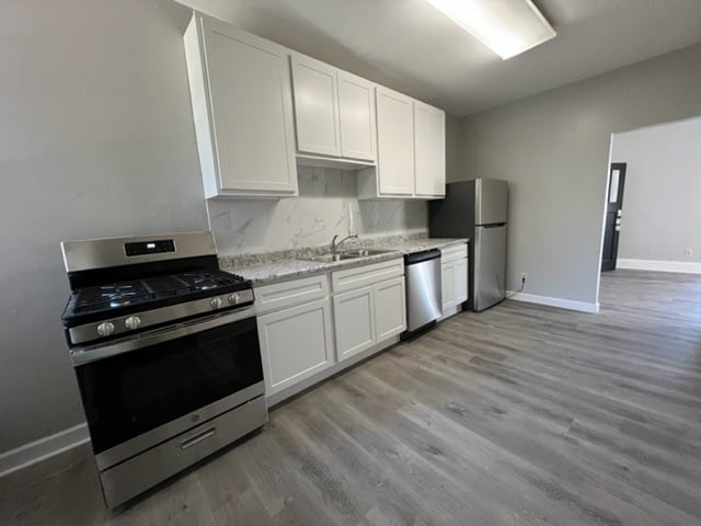 Building Photo - 6242 Cabanne Ave
