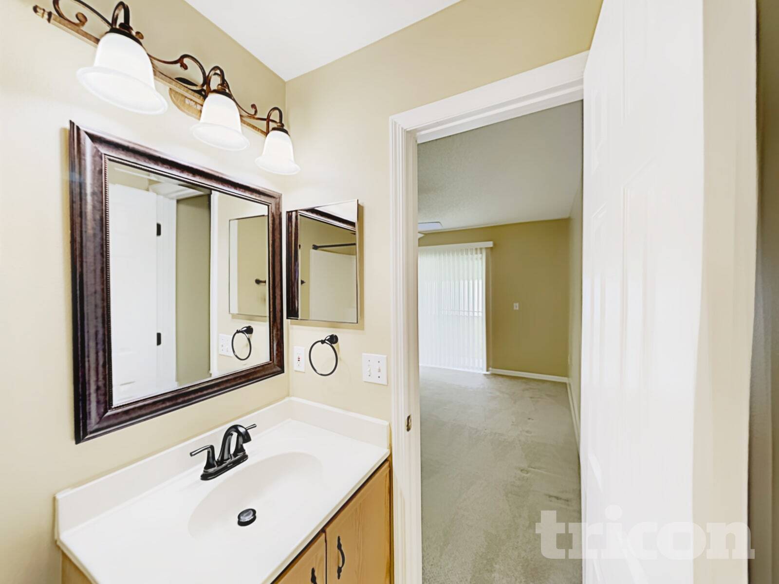 Building Photo - 6836 Playpark Trail W