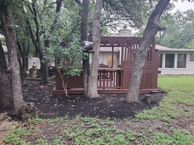 Building Photo - 2305 E Riviera Dr