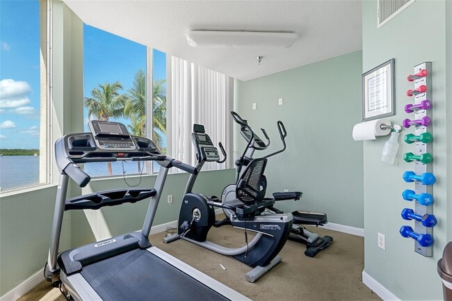 Building Photo - 8800 Bay Pines Blvd