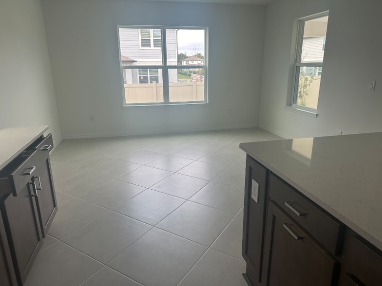 Building Photo - 261 Woodsage Pl