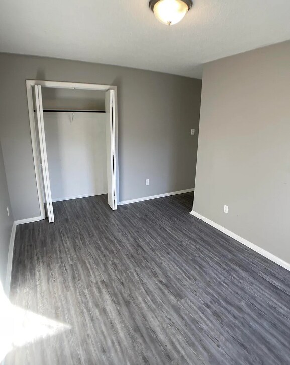 Bedroom - 2301 Dorchester Dr