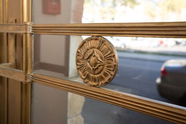 Building Photo - 65 S 5th St