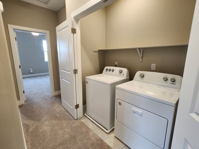 Building Photo - Brand New 3 Bedroom Townhome  For Lease