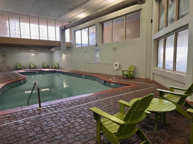 Building Photo - 9900 S Thomas Dr