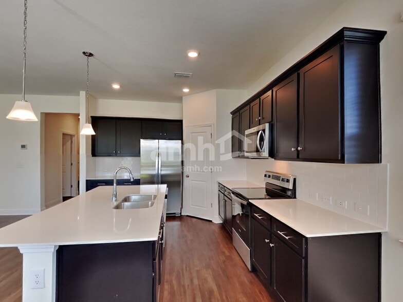 Building Photo - 6280 Emerald Hls Wy