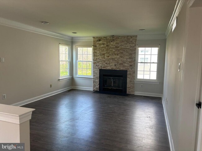 Building Photo - 34 Ironwood Dr