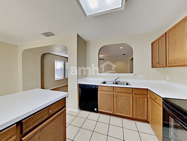 Building Photo - 10124 Del Lago Ct