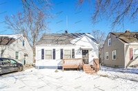 Building Photo - 3163 Lincoln St