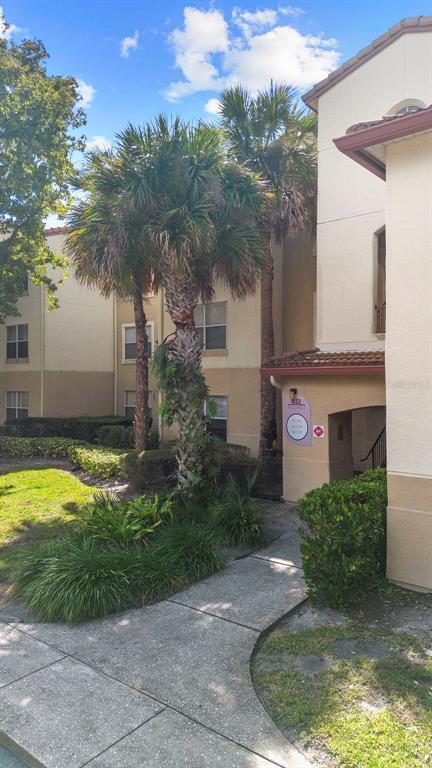 Building Photo - 822 Camargo Way