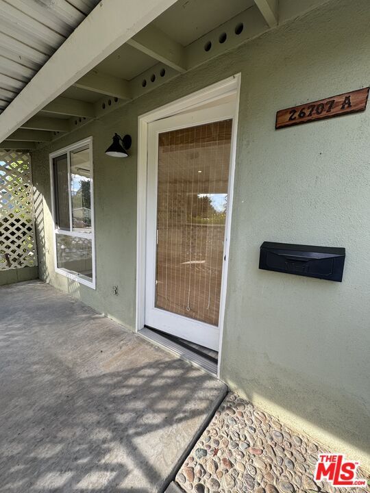 Building Photo - 26707 Oak Crossing Rd