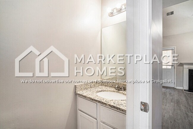 Building Photo - 6428 Phillips Creek Dr