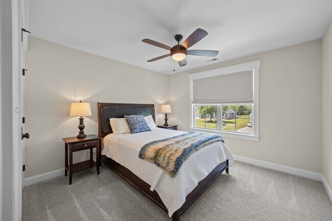 Building Photo - 3506 Sir James Ln