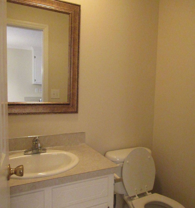 Building Photo - 3959 Sterling Pointe Dr