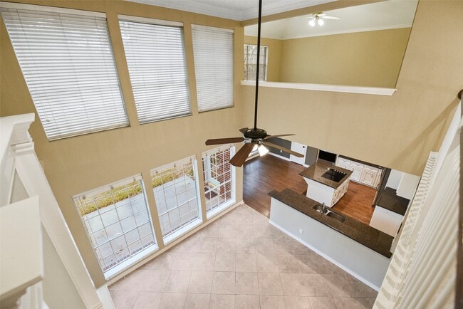 Building Photo - 1915 Lytham Ln