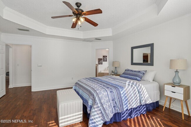 Building Photo - 10008 Sifton Ct